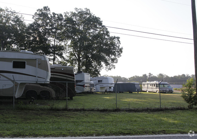 Building Photo - Lakewood RV Resort and Mobile Park