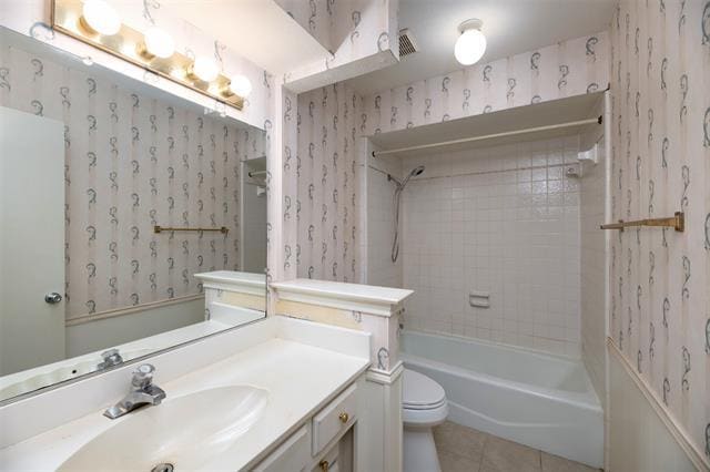 Building Photo - 2121 Stone Creek Dr