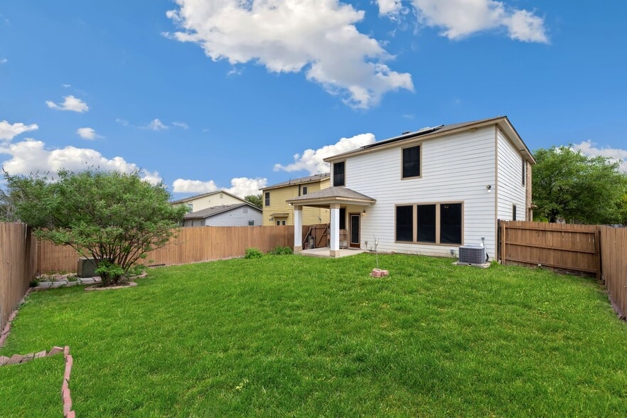 Building Photo - 4430 Stetson Park