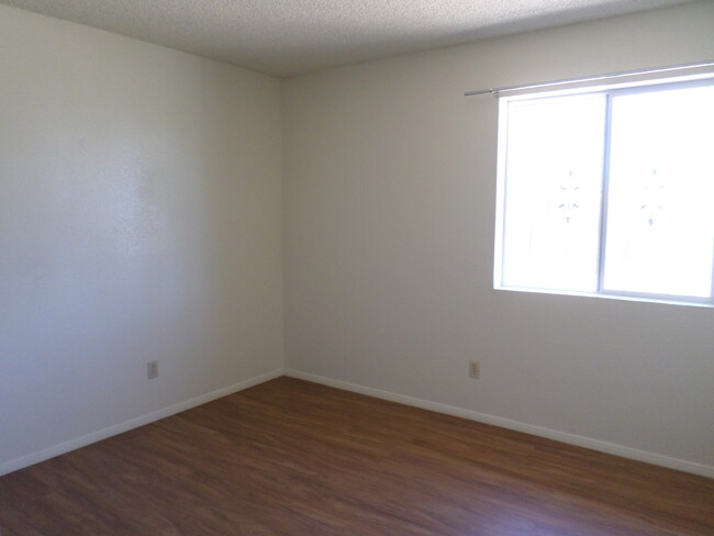 Building Photo - 69th Drive
