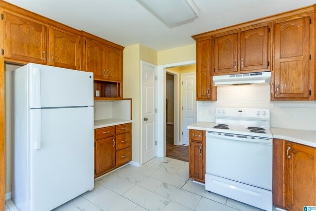 Building Photo - 713 Jason Cir