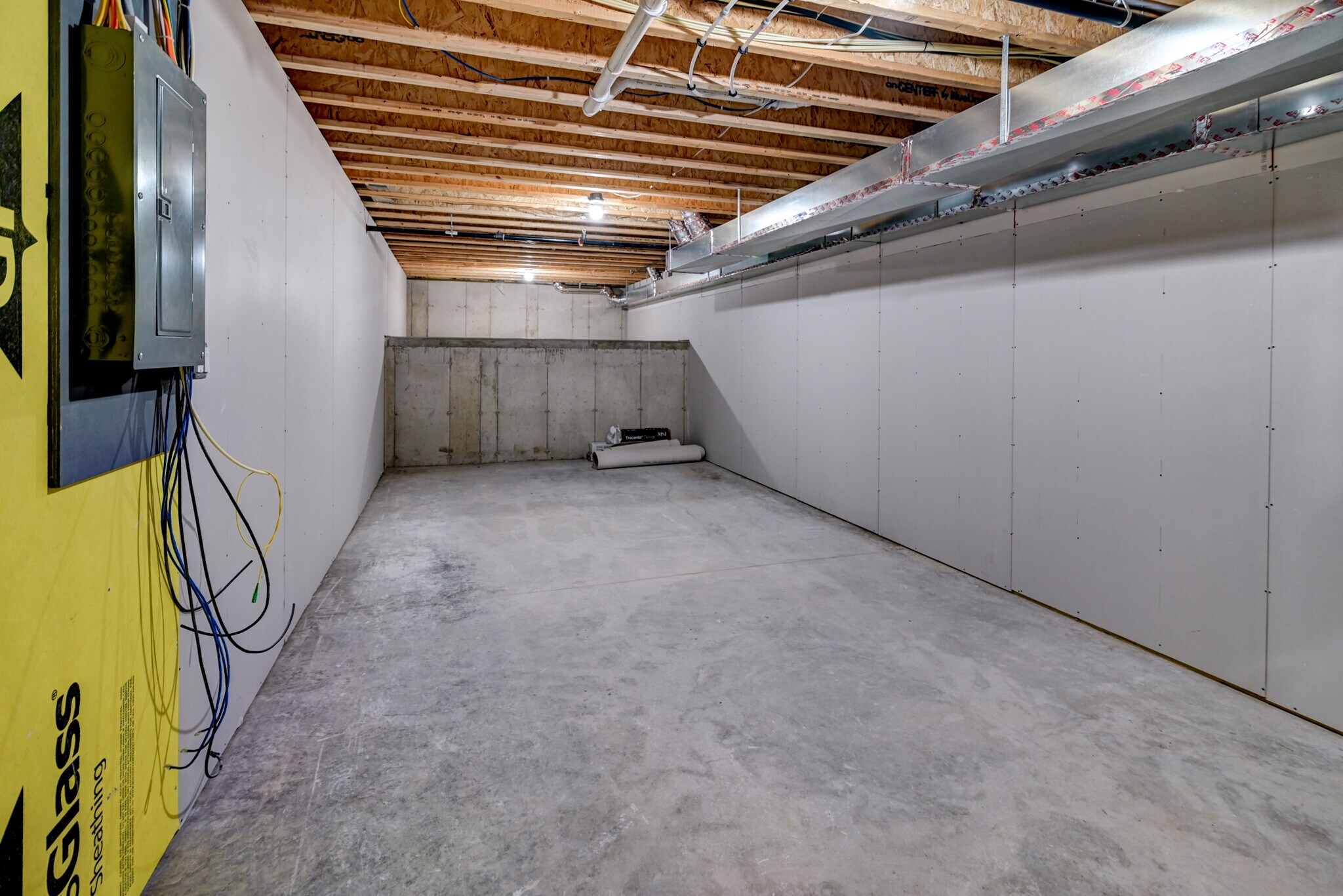 Building Photo - 4879 Lacy Rd