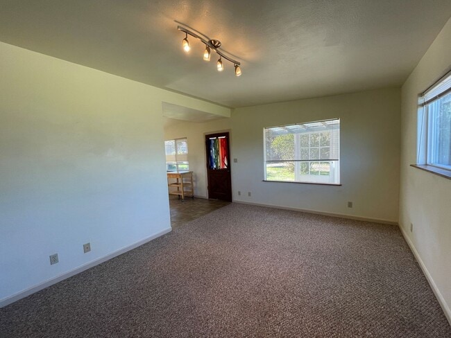 Building Photo - Charming 2-Bedroom Detached ADU in Myrtle ...