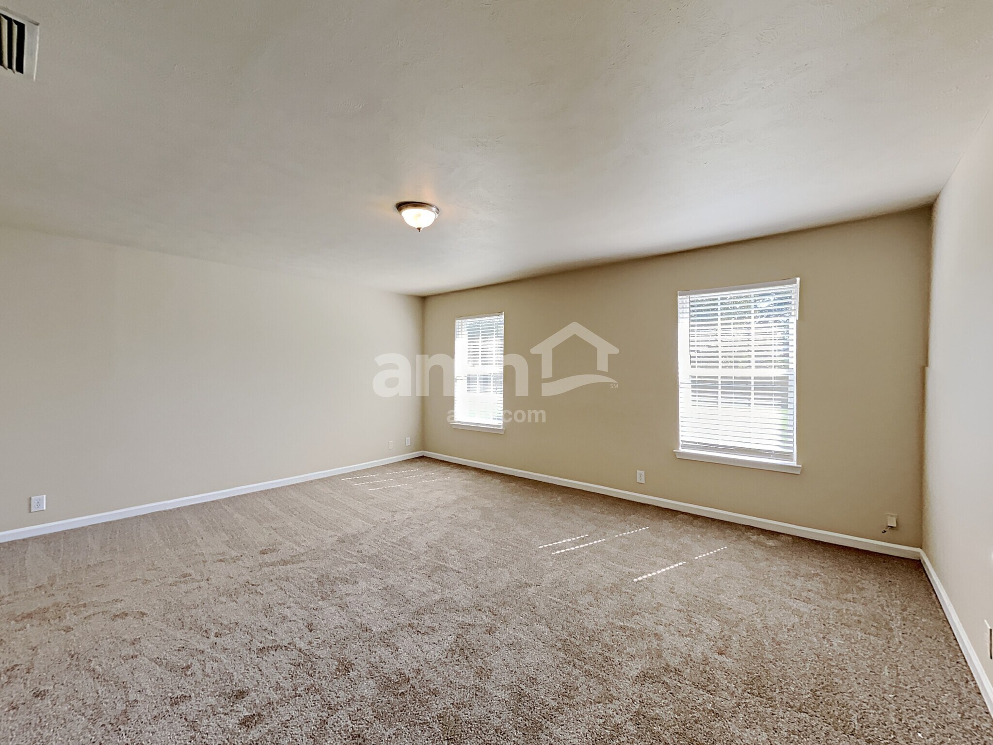 Building Photo - 4489 Lavergne Couchville Pike