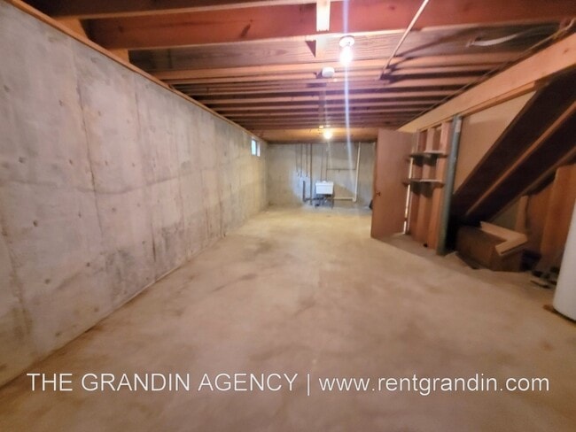 Building Photo - 312 Homeplace Dr