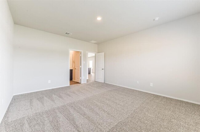 Building Photo - 16524 Cascading Pnes Ct