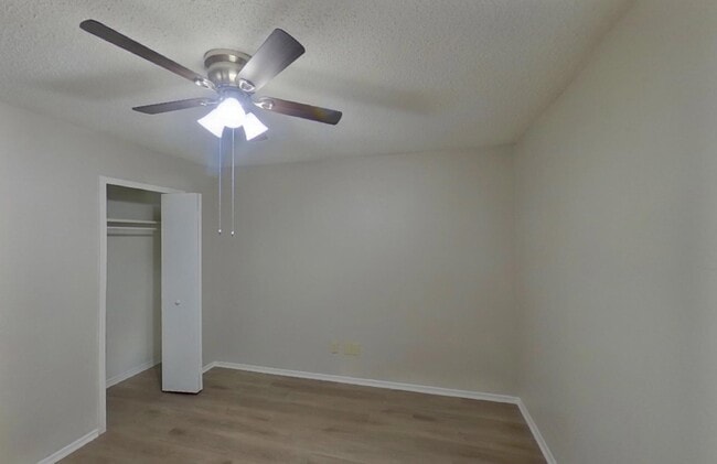 Building Photo - Thoughtfully Designed 3-Bedroom Home for Modern Living