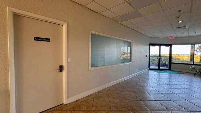 Building Photo - Furnished Beach Front Condo!! Enjoy Costal...