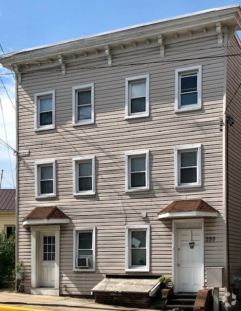 Building Photo - Two Bedroom Apartment in Downtown Westminster