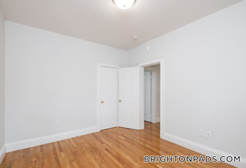 Building Photo - 12 Elko St