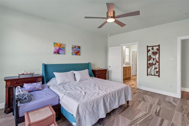 Building Photo - 7500 Foxgrass Pl