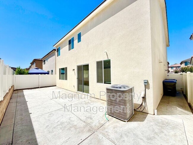 Building Photo - 36330 Albus Ave