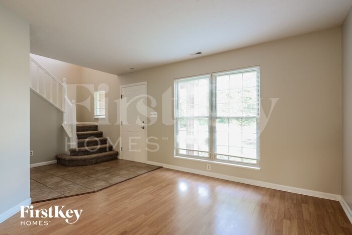Building Photo - 3922 Gray Arbor Dr