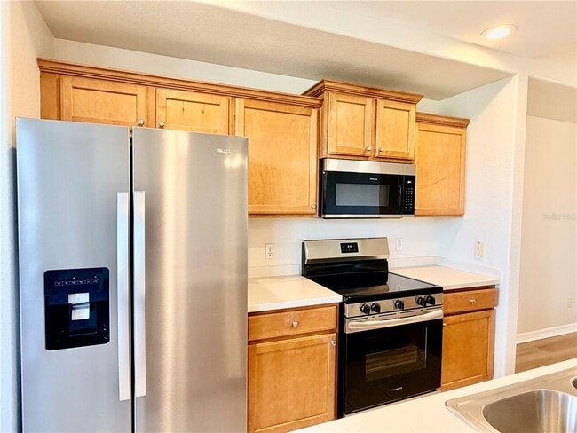 Building Photo - 819 Fairwaycove Ln