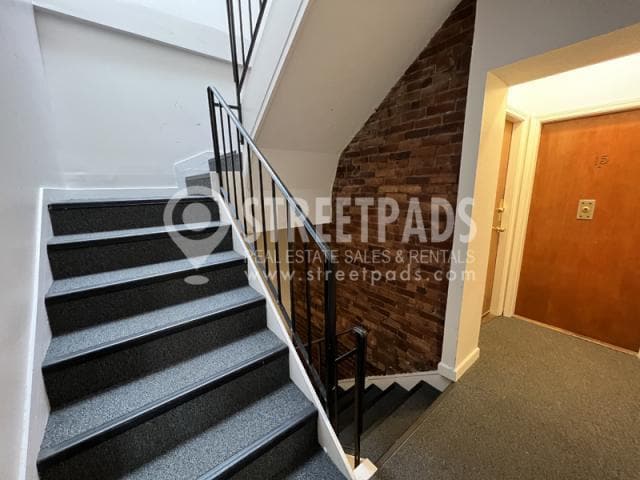 Building Photo - 1 bedroom in Boston MA 02130