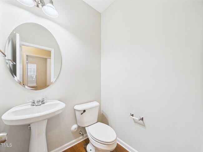 Building Photo - 12589 Honeychurch St