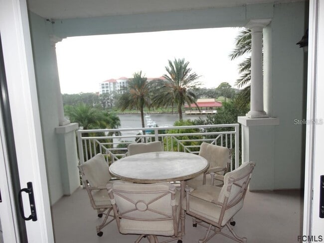 Building Photo - 102 Yacht Harbor Dr