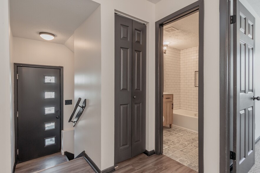 Building Photo - 2901 R St