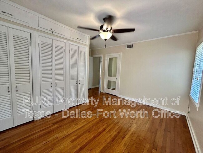 Building Photo - 5721 El Campo Ave