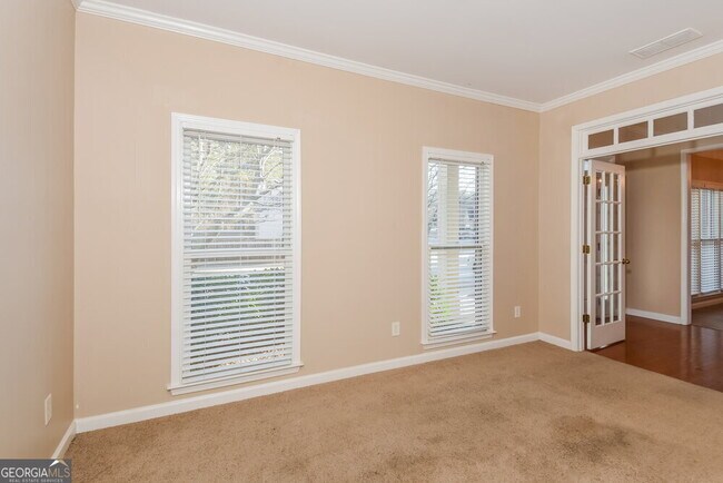 Building Photo - 9120 Waterford Ln