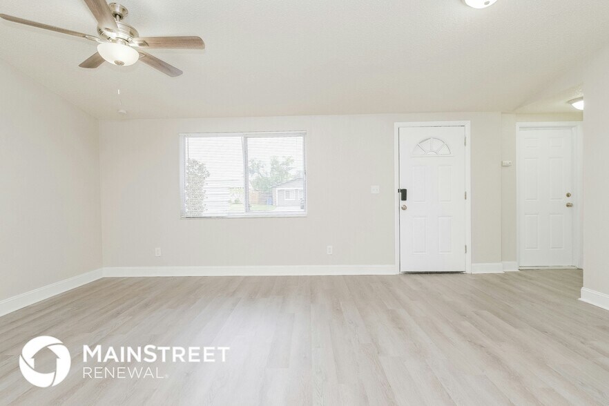 Building Photo - 21447 Northwood Dr