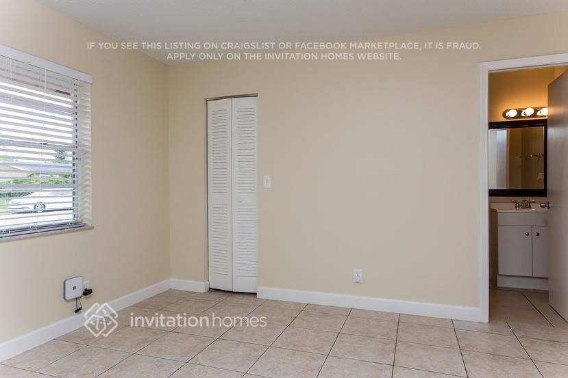 Building Photo - 414 SW 80th Terrace