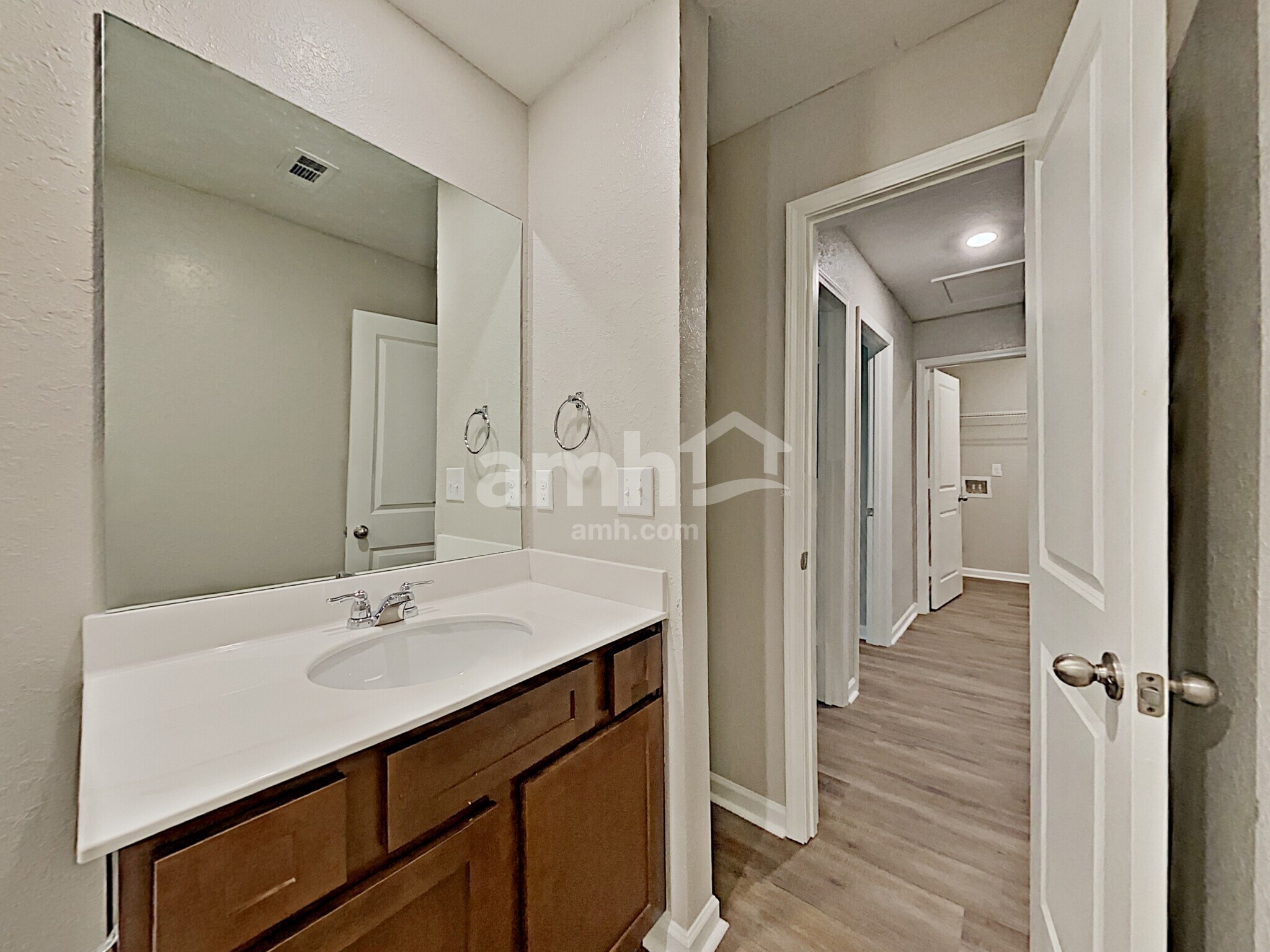 Building Photo - 4935 Bridle Path