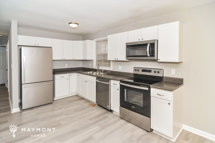 Building Photo - 2829 Thrush Dr