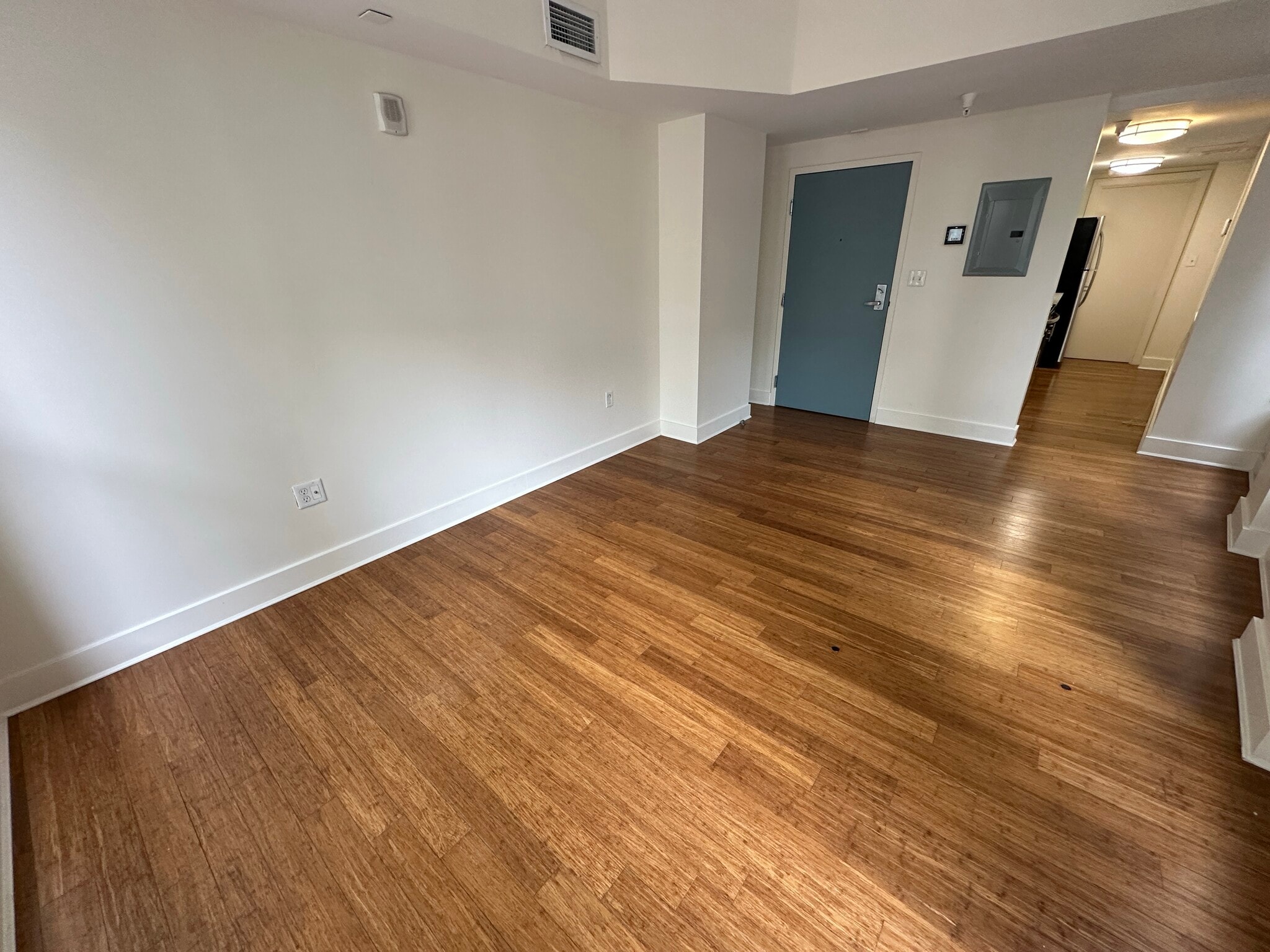 Building Photo - 3 Winter Pl