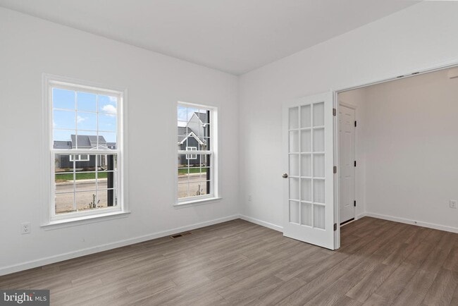 Building Photo - 508 Charleston Dr