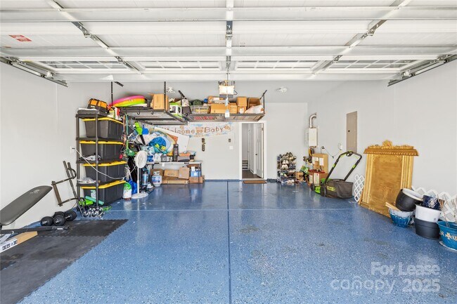 Building Photo - 7106 Waterwheel St SW