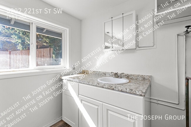 Building Photo - 5202 221st St SW