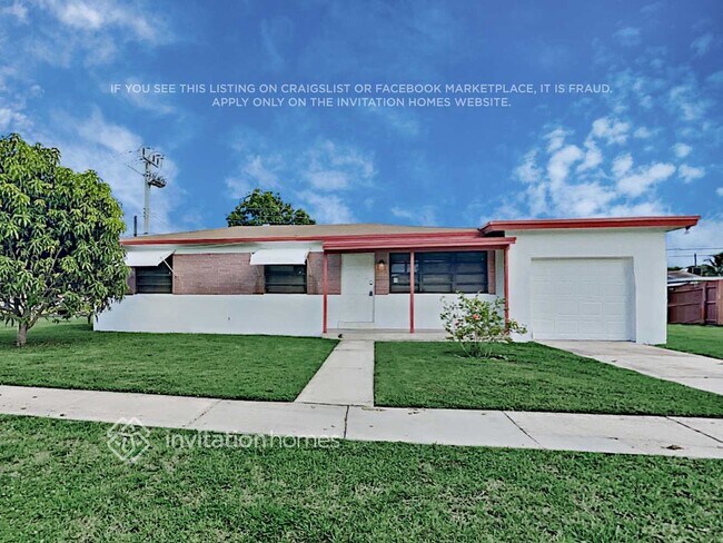 Building Photo - 6700 SW 19th St