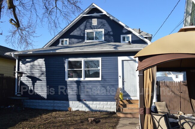 Building Photo - 931 E Raymond St