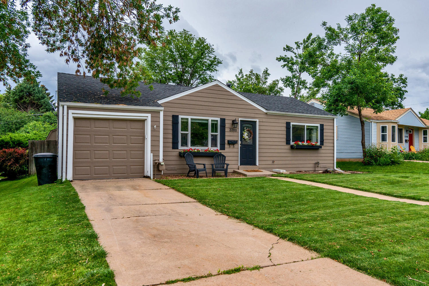 Building Photo - 3388 S Holly St