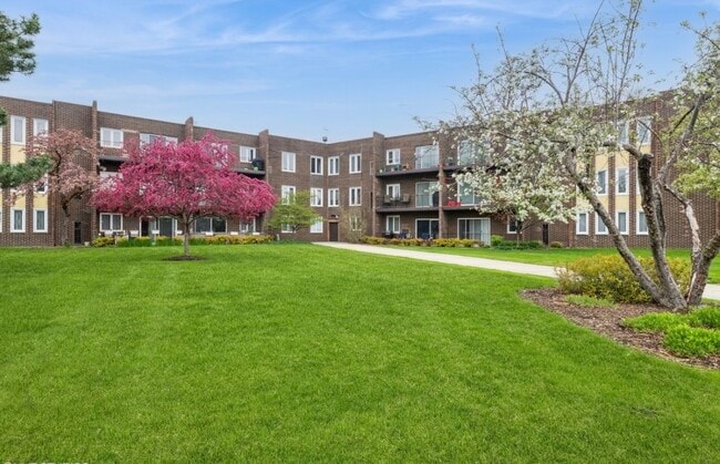 Building Photo - 1525 Sander Ct