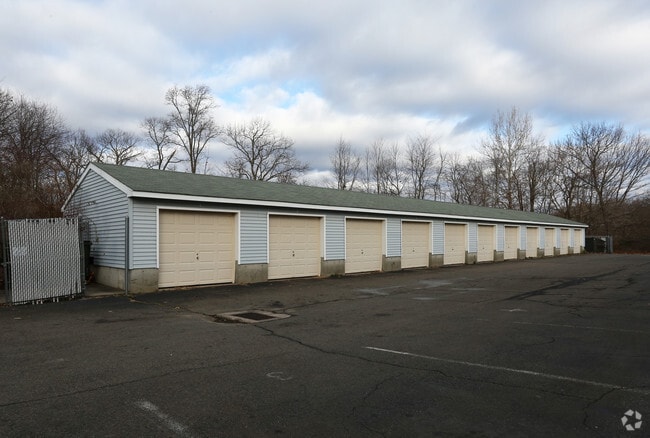 Building Photo - Ivy Street Apartments