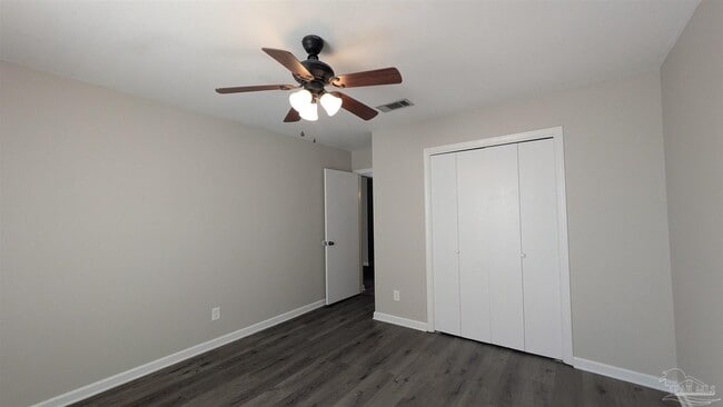 Building Photo - 9565 Sunnehanna Blvd