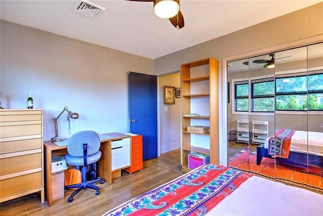 Building Photo - 151 Chace Ave