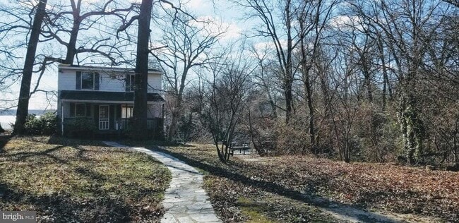 Building Photo - 355 Sturtons Ln