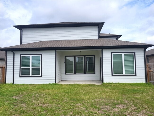 Building Photo - 22527 Cappella Vlg Ln