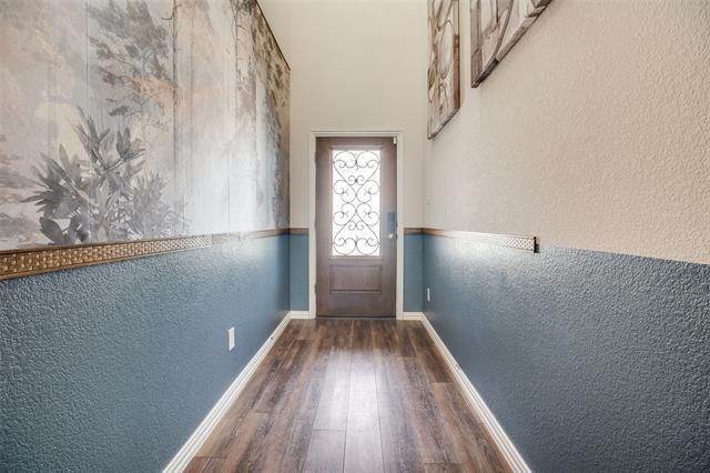 Building Photo - 2401 Linto St