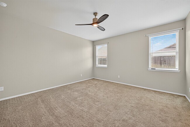 Building Photo - 6023 Briarstone Bay Dr