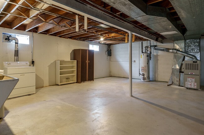 Building Photo - 4121 Crosby St