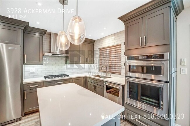 Building Photo - 3928 Ackerman Dr
