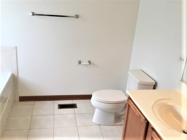 Building Photo - 39767 N Torry Lane