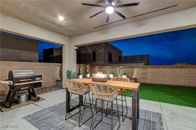 Building Photo - 746 Horizon Canyon Dr