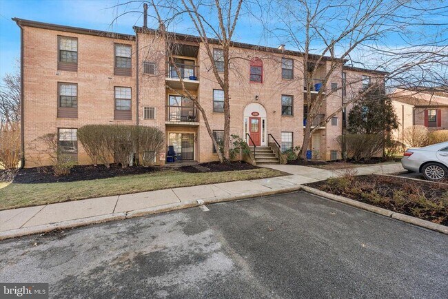 Building Photo - 612 Washington Pl