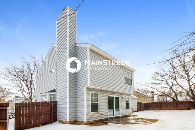 Building Photo - 9005 Buck Ct