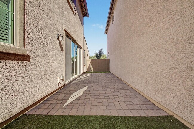 Building Photo - 1784 S Senate St